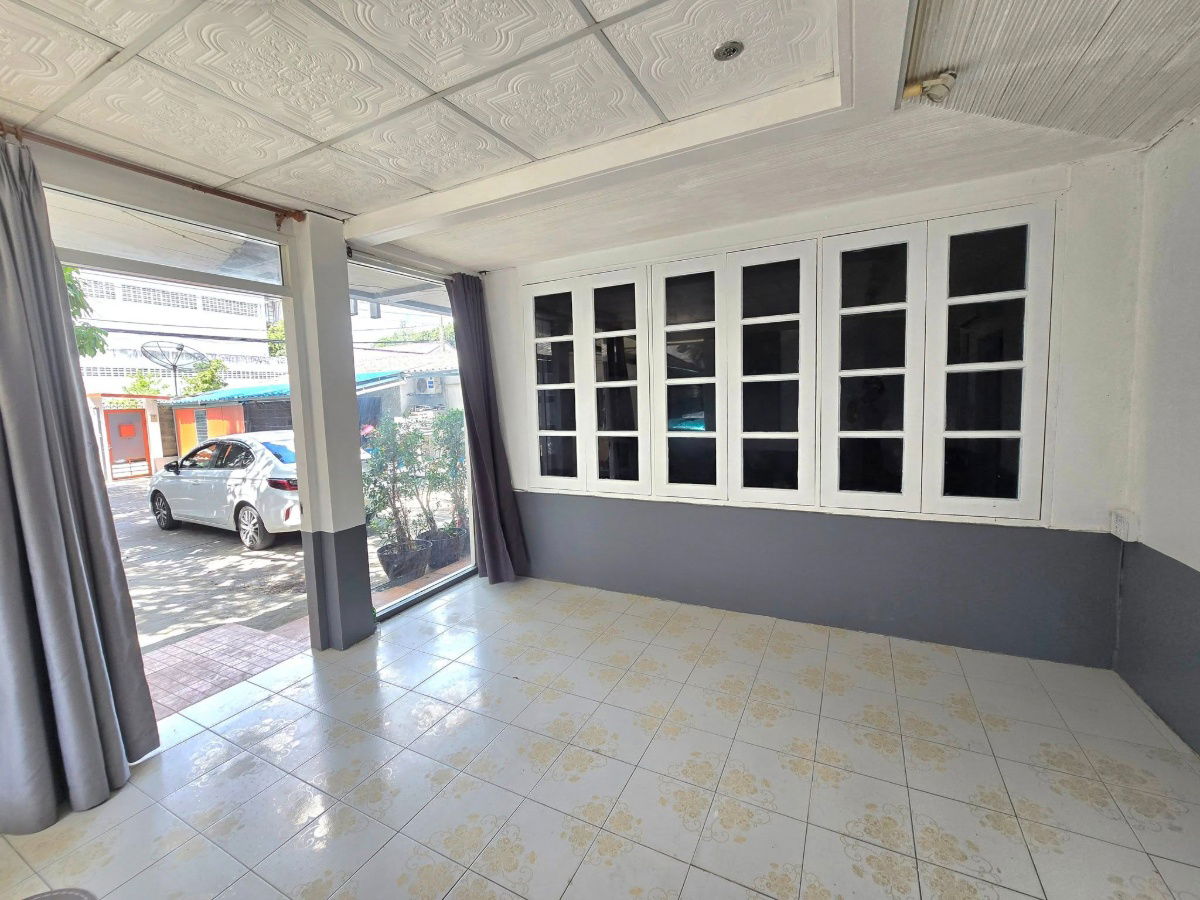 picture For Rent at 2-storey detached house for rent #Huai Khwang Ratchada - 4/21