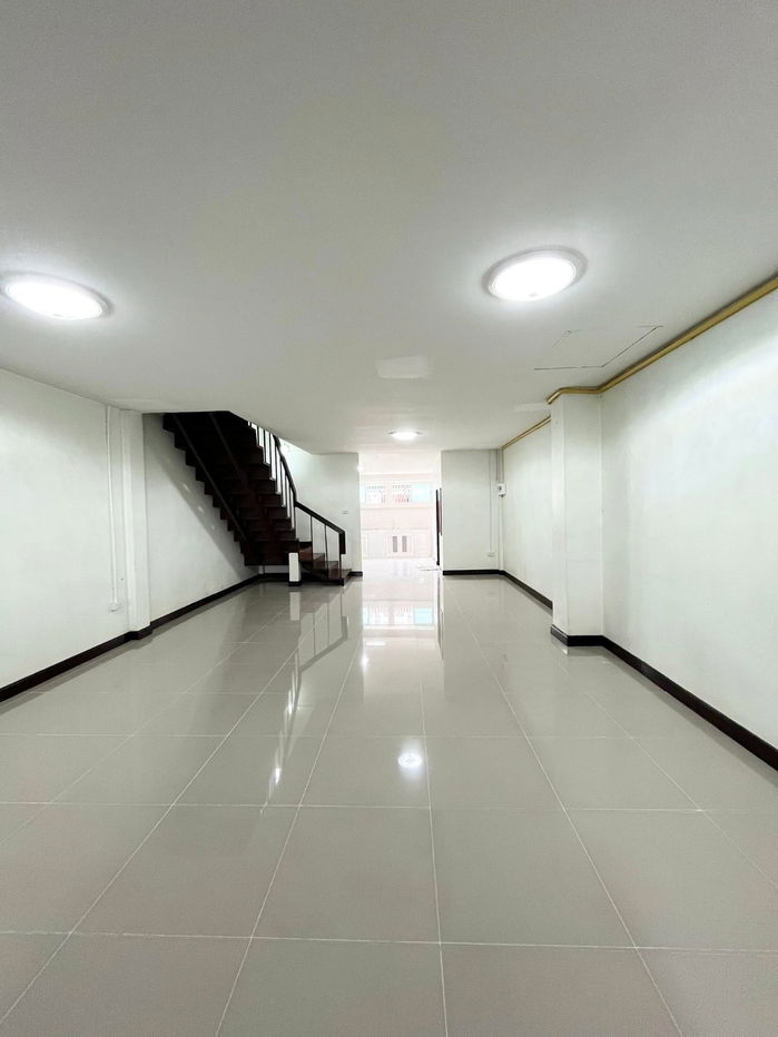 picture WS1560 🏡 Ready to move in house for rent! ✨ 2-storey townhouse, very good location in Kaset-Nawamin area, rent only 16,000 baht/month - 16/22