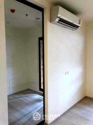 Condos for sale : 24th-Floor 1-BR Life Asoke Near ARL Makkasan (ID 1110232)