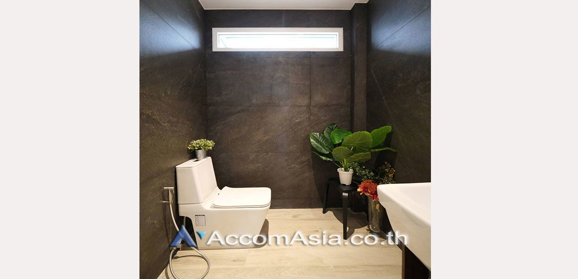 picture 🔼🔽 AccomA 📩  3 BR House in Khlong Ton Nuea (AA29529) - 14/16