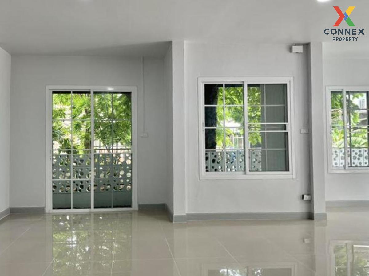 picture For Sale Townhouse/Townhome  , Baan Farlakool , Pracha Thipat , Thanyaburi , Pathum Thani , CX-125685 ✅ Live chat with us ADD LINE @connexproperty ✅  - 9/12