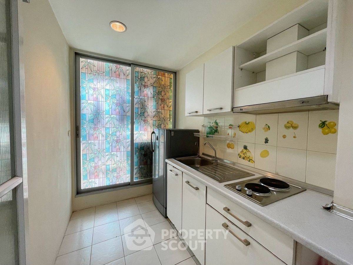 picture 1-BR Condo at Life @ Phahol-Ari near BTS Saphan Khwai (ID 2210499) - 5/9