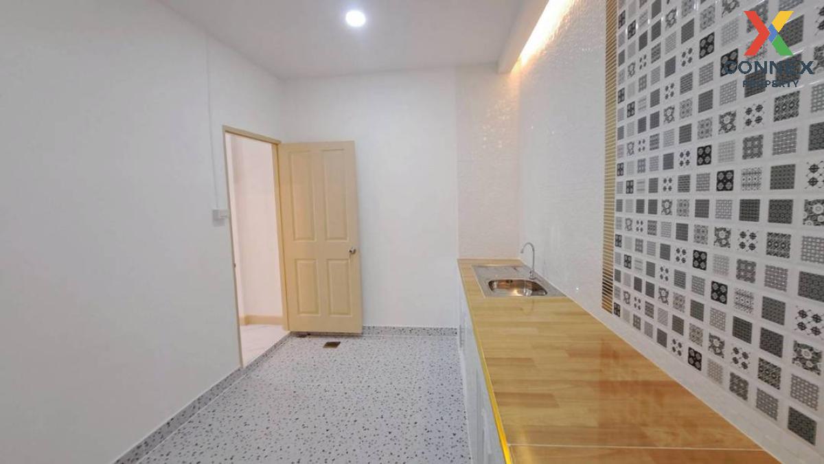 picture For Sale Townhouse/Townhome  ,  Siwapha House , newly renovated , Pak Kret , Pak Kret , Nonthaburi , CX-125941 ✅ Live chat with us ADD LINE @connexproperty ✅  - 12/12