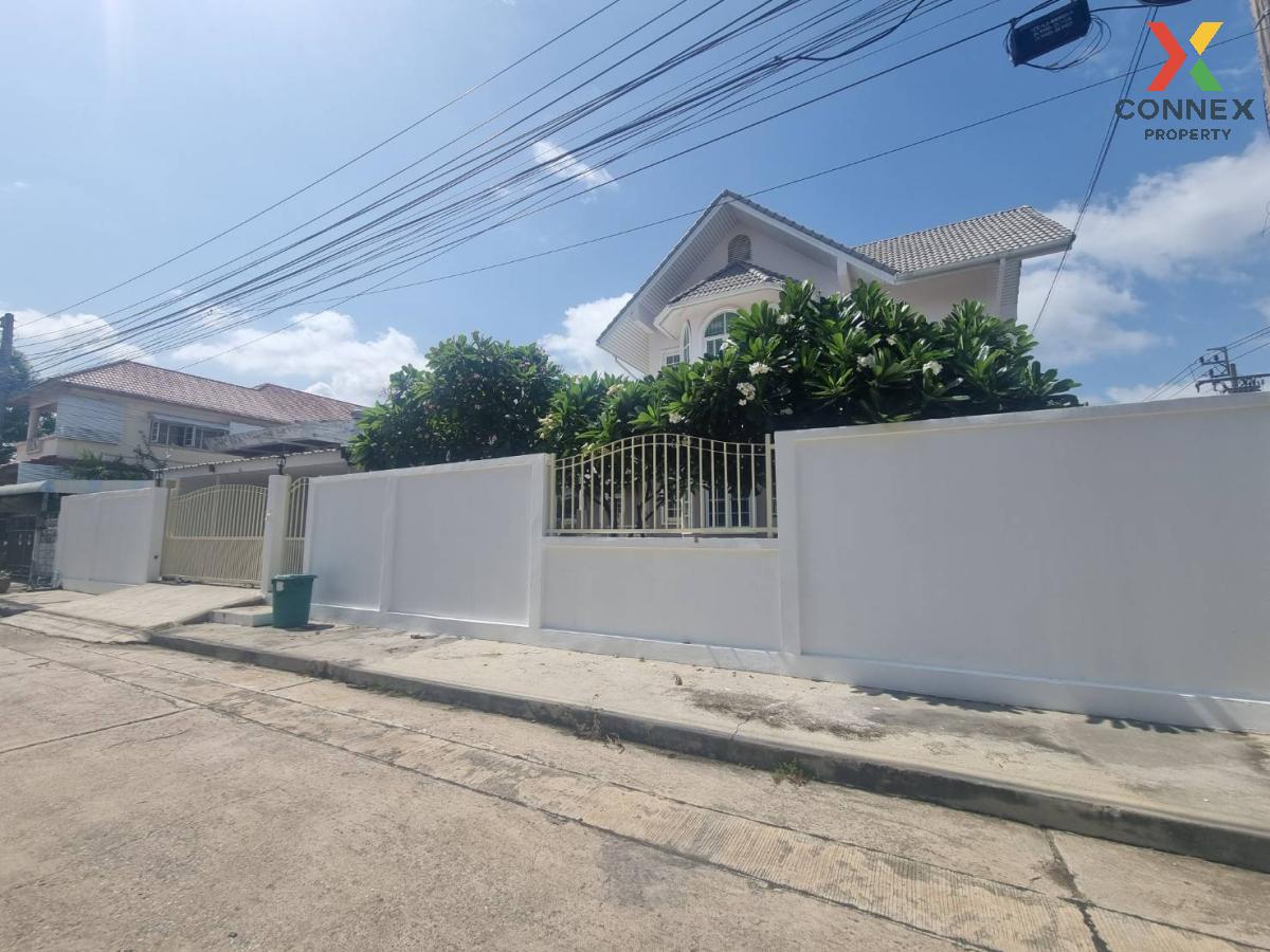 picture For Sale House , Muang Thong 4 (Punna Withi 53) , BTS-Punnawithi , Bang Chak , Phra Khanong , Bangkok , CX-126305 ✅ Live chat with us ADD LINE @connexproperty ✅  - 2/12