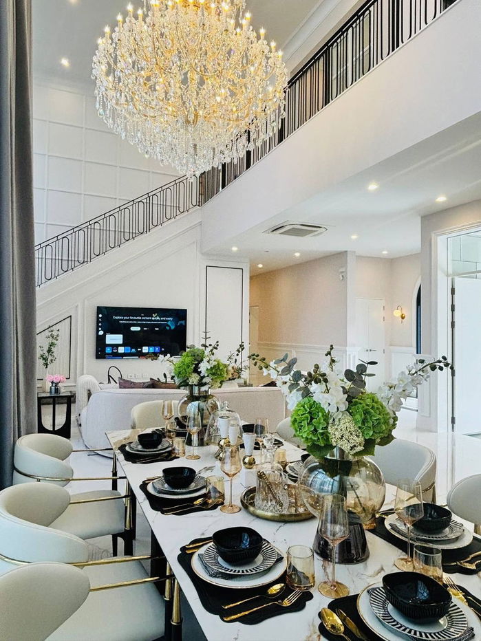 picture NARASIRI KRUNGTHEPKREETHA SUPER LUXURY HOUSE FOR SALE - 1/10