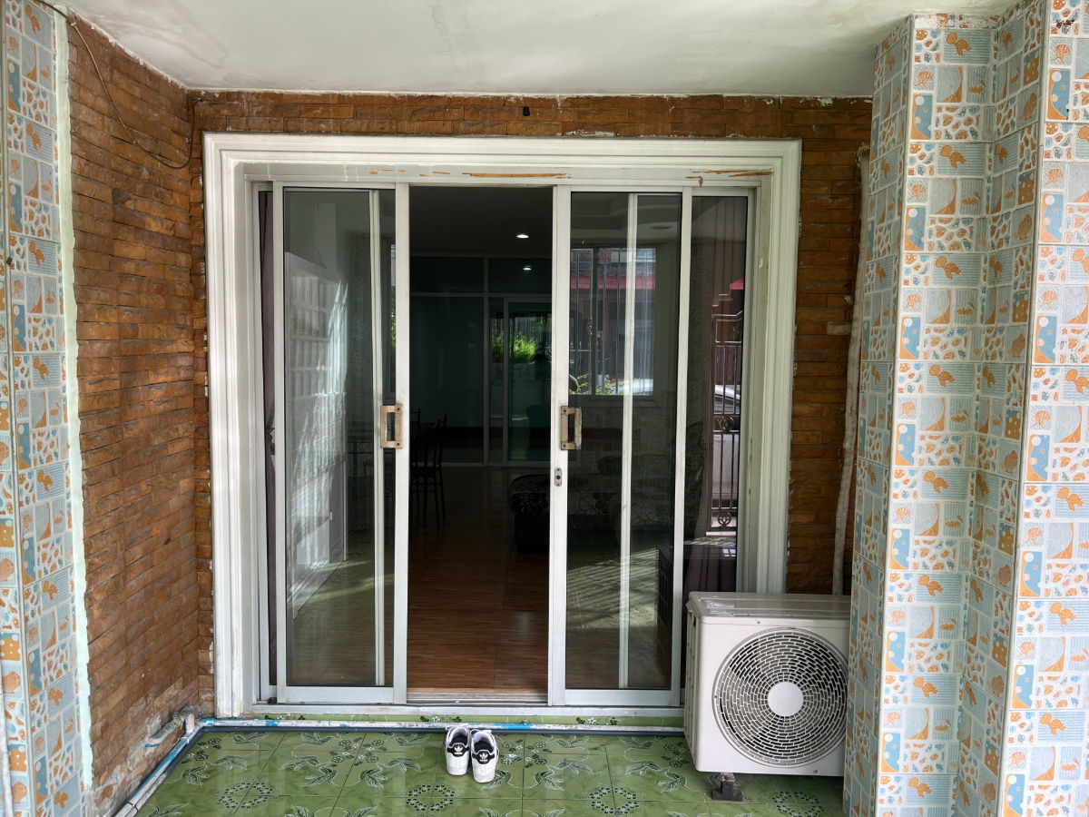 picture (For Rent Baan Sivarat 8)  area 24 sq.wa - 16/18