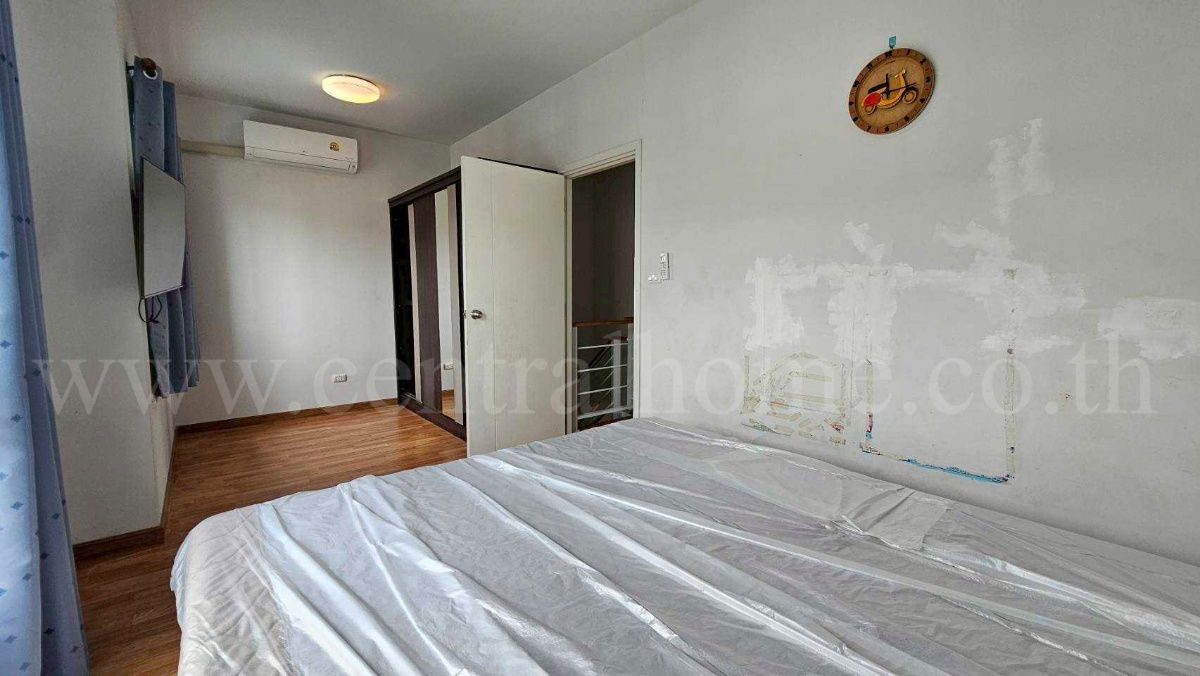 picture J Town Exclusive Rangsit - Khlong 1 - 10/17