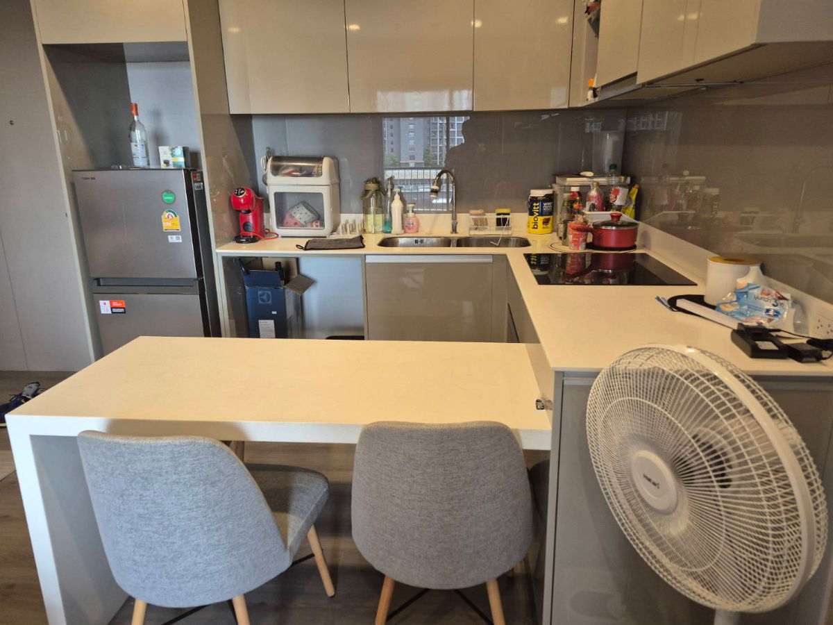 picture politan rive riversidecondo 2 bedroom  - 4/9