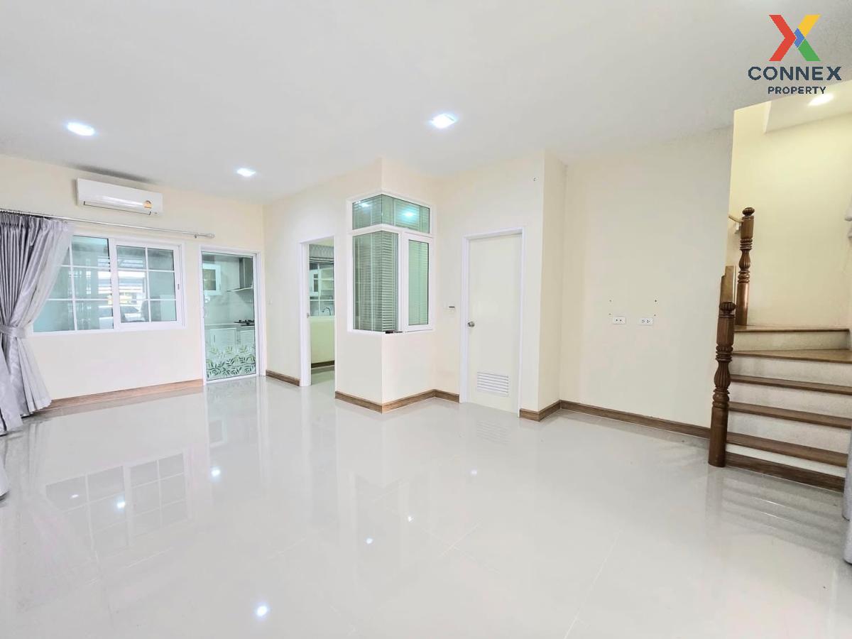 picture For Sale Townhouse/Townhome  , Golden Town Ladprao – Kaset nawamin , corner unit , Chorakhe Bua , Lat Phrao , Bangkok , CX-125514 ✅ Live chat with us ADD LINE @connexproperty ✅  - 4/12