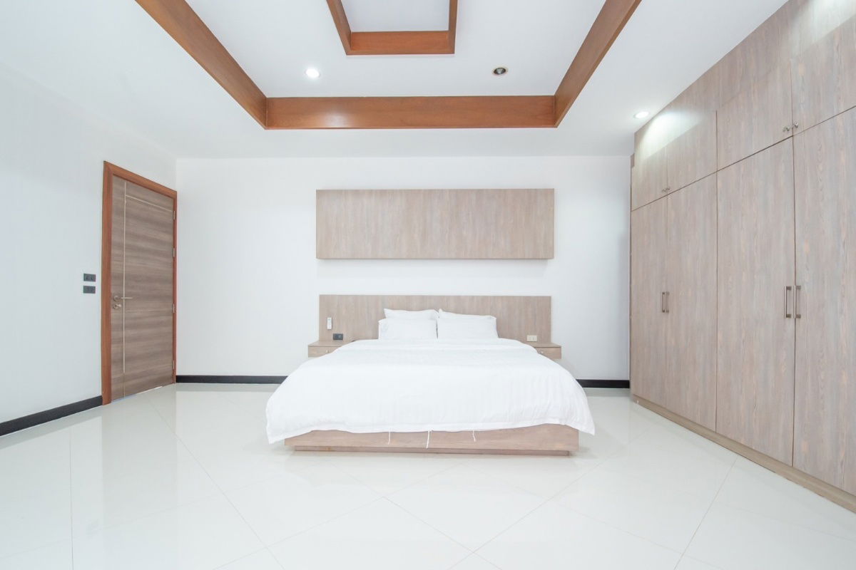 picture Private House with Swimmimg Pool for  rent in Huay Yai - 17/18