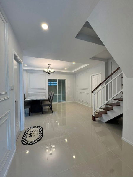 picture For sale: 2-storey detached house, newly renovated, North Pattaya area,great  location, move in Ready - 4/16