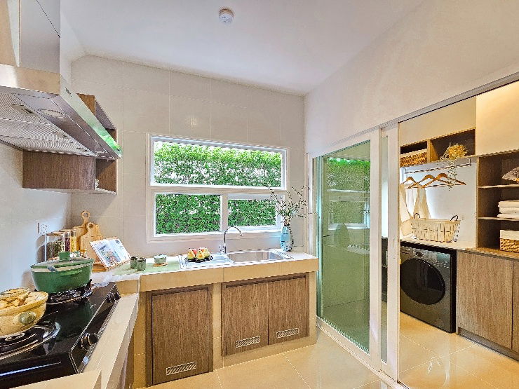 รูป 🏡 ขายบ้านตัวอย่าง สไตล์ญี่ปุ่น 🇯🇵 หลังเดียวในโครงการ!  พิเศษ 7.99 ล้านบาท แต่งเฟอฯ ครบ พร้อมเข้าอยู่ ทำเลสวยบนถนนเมน 
📍 โครงการอณาสิริ อยุธยา 2  - รูปที่ 24/25