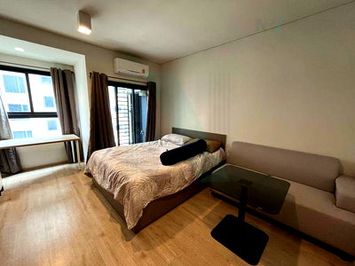 Condos for sale BTS Krung Thon Buri : For Sell Condo IDEO SATHORN - WONGWIAN YAI Building 1, Floor 7,1 bed room, Room size 27.00 sqm