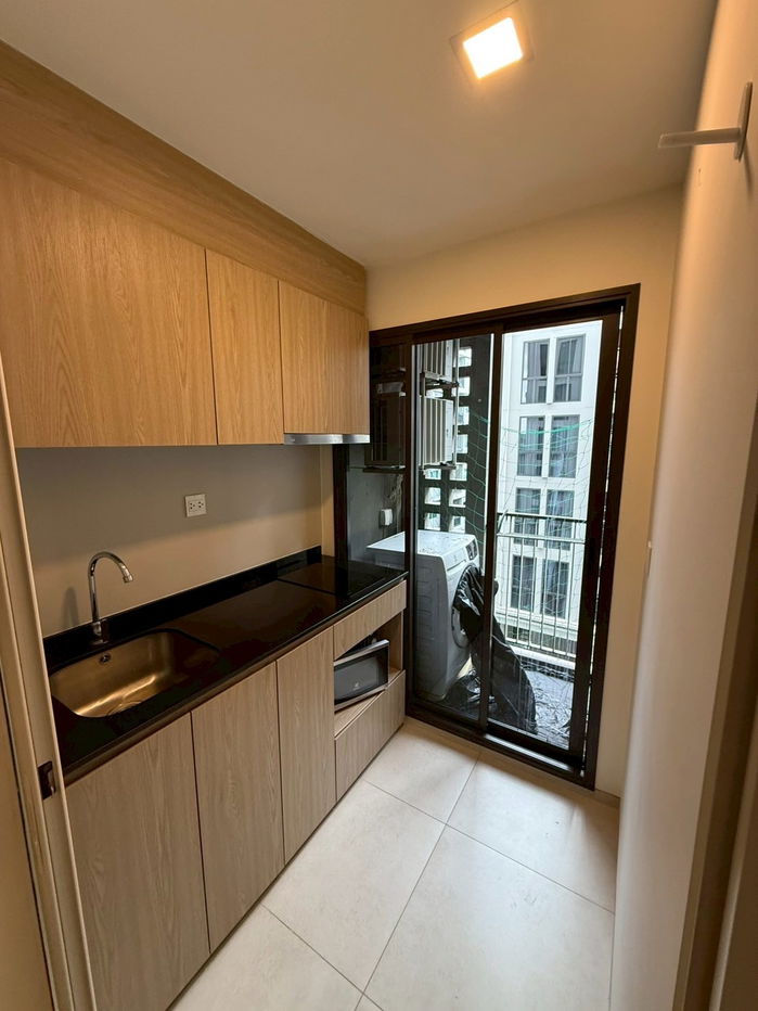 picture 🛋️✨HOT DEAL✨🛋️Chambers Onnut, Fully Furnished Near BTS Onnut Station - 8/9