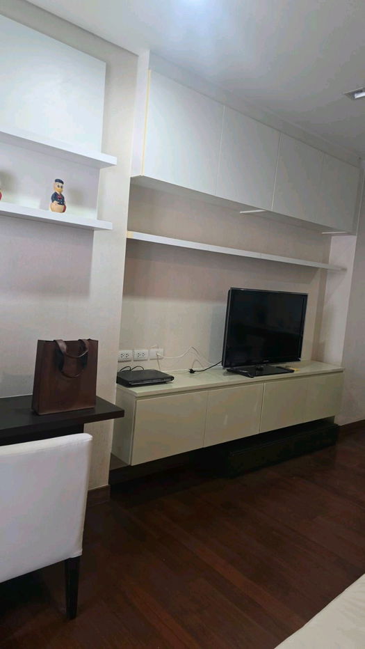 picture IVY Thonglor | Near BTS Thonglor - 7/16