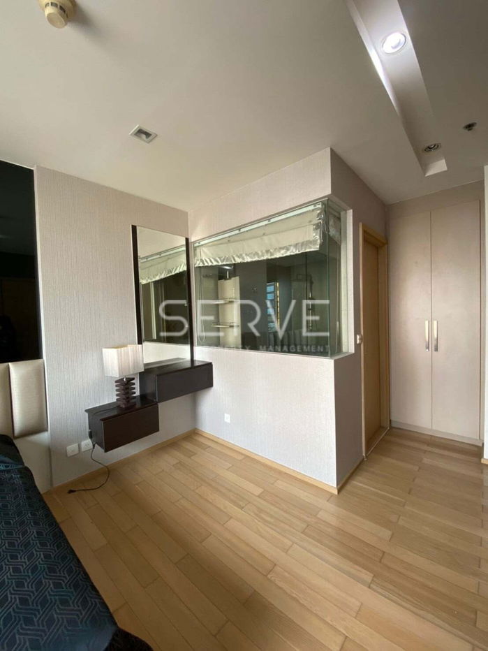 picture Large Room 1 Bed 52 sq.m. High Fl. 10+ Good Location Close to BTS Thong Lo 150 m. at Siri at Sukhumvit Condo  / Condo For Rent - 3/10