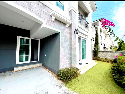 Houses for sale : 📌 For Sell Twin house GOLDEN NEO 2 RAMINTRA-WONGWAEN 2-story 4 bedroom 4 bathroom