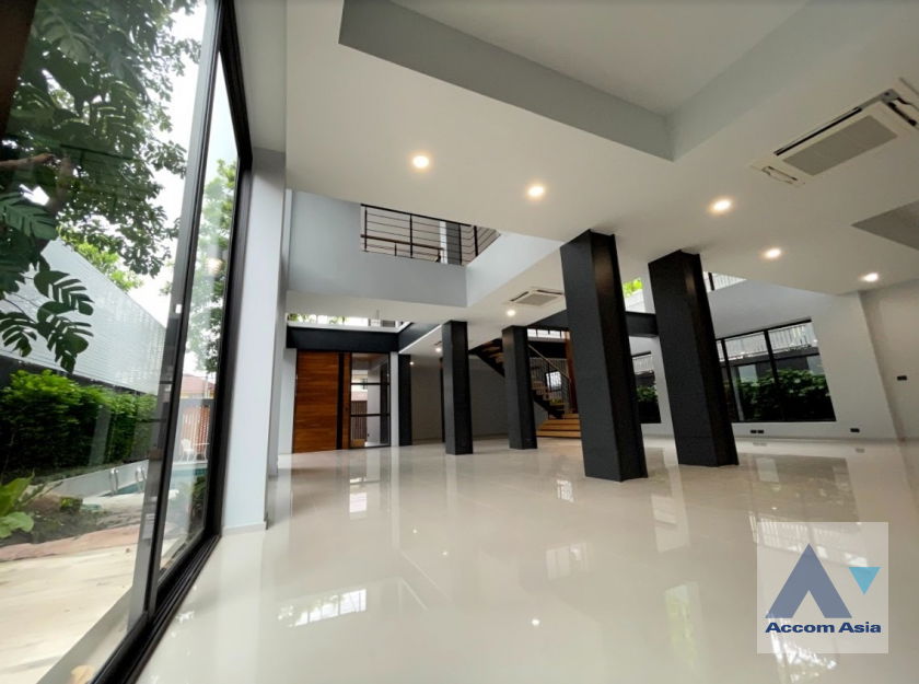 picture 🔼🔽 AccomA 📩 ขายบ้านเดี่ยว 3 ชั้น สุขุมวิท 71  มีสระว่ายน้ำส่วนตัว! (AA30059) - 7/20