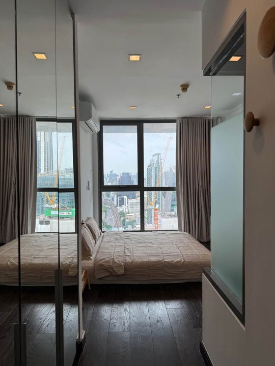 รูป WS1596 🏙 ให้เช่า Ideo Q Phayathai ห้อง Duplex เพดานสูง วิวสวยโล่ง ชั้นสูง เพียง 38,000 บาท / เดือน - รูปที่ 14/24