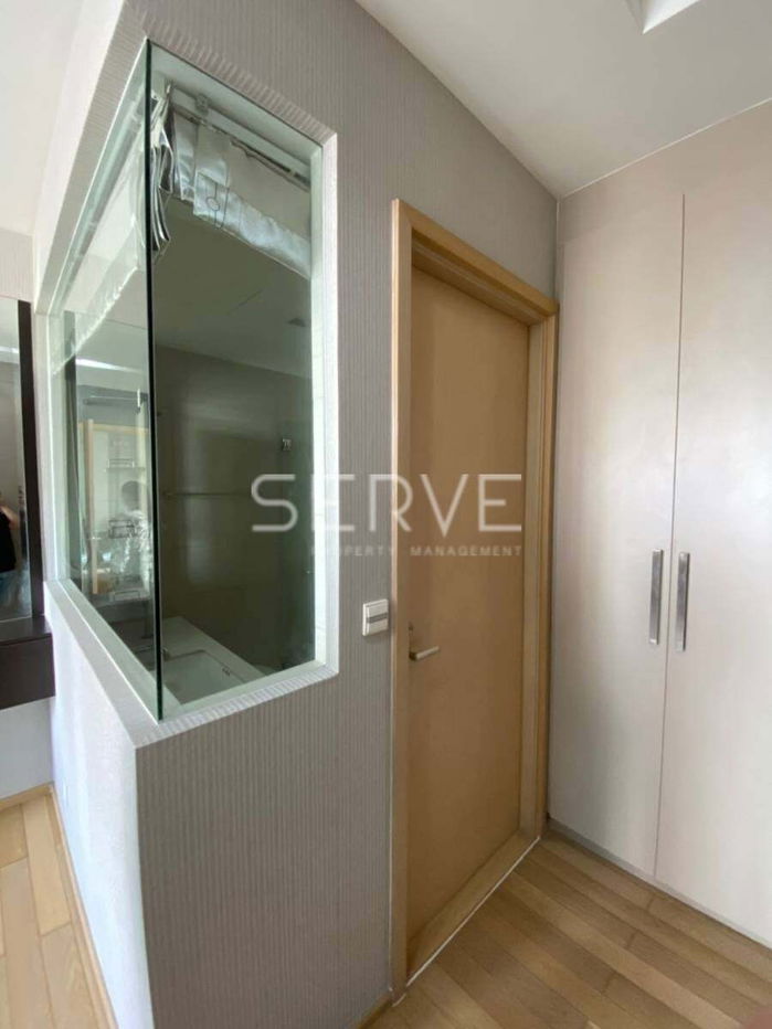 picture Large Room 1 Bed 52 sq.m. High Fl. 10+ Good Location Close to BTS Thong Lo 150 m. at Siri at Sukhumvit Condo  / Condo For Rent - 9/10