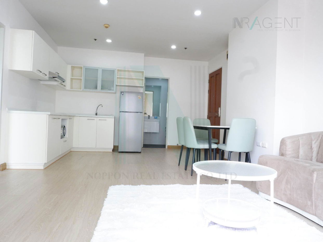 picture For Rent Condo THE COMPLETE RAJPRAROP Building 1, Floor 10,1 bed room, Room size 54.00 sqm - 6/8