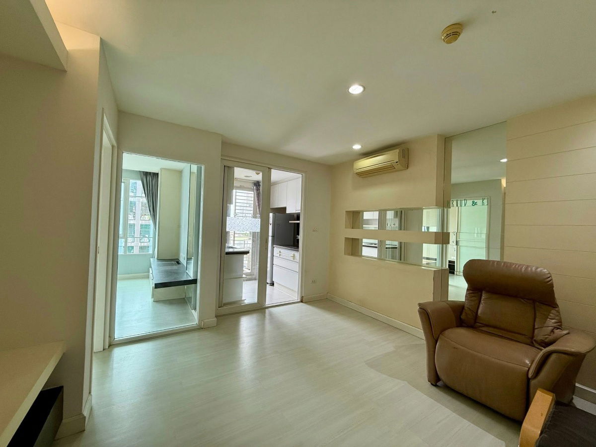 picture Condo for sale, The Bangkok Sathorn-Taksin, resort-style project, quiet, next to BTS Krung Thon Buri. - SW002764 - 4/7