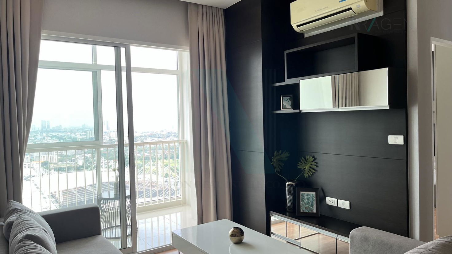 picture For Rent Condo THE COAST CONDOMINIUM Building 1, Floor 35,3 bed room, Room size 90 sqm - 5/8