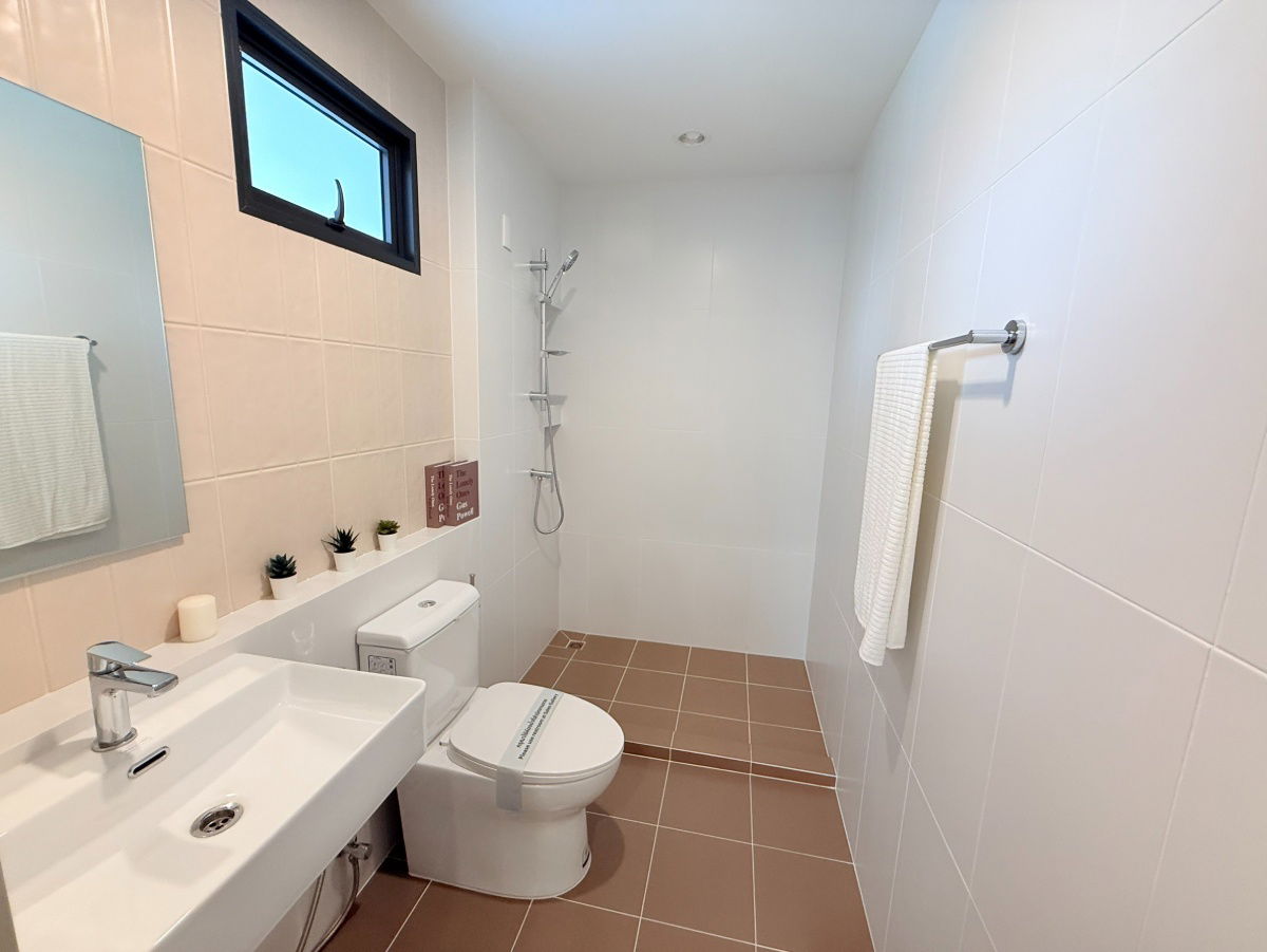 picture Solna (Single House) — fully furnished and ready to move-in. Situated in a private area at the front of the development. - 10/25