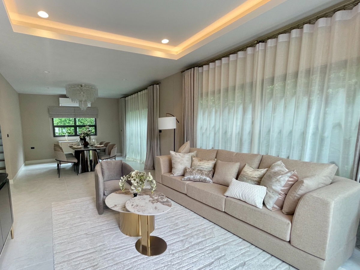 picture A model home with complete decoration in a perfect luxury style, ready to move in..must be here "Setthasiri Ngamwongwan" - 4/11