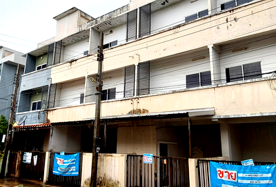 Townhouses for sale Bangkok : ทาวน์เฮ้าส์ 136 square meter Bangkok Sai Mai Sai Mai for 3080000 THB