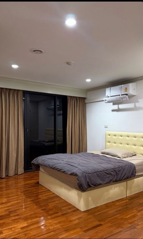 picture Rent Sampoom Garden, a large, beautiful room, ready to be near BTS Surasak. Interested in Atline.@841qqlnr - 5/11