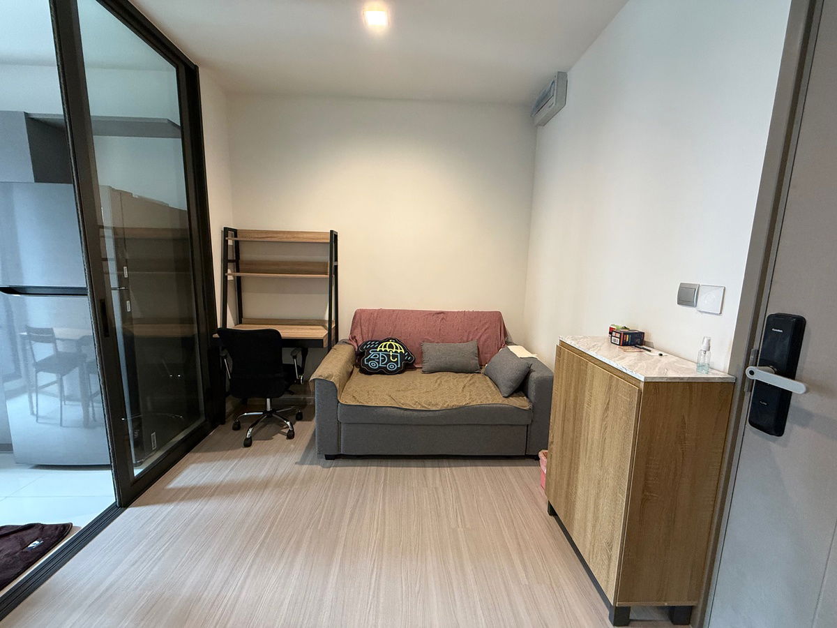 รูป Life Asoke Hype | ราคา 17,500 บาท | ห้องสวย ห้องใหม่ เฟอร์นิเจอร์ครบ พร้อมเข้าอยู่ - รูปที่ 3/18