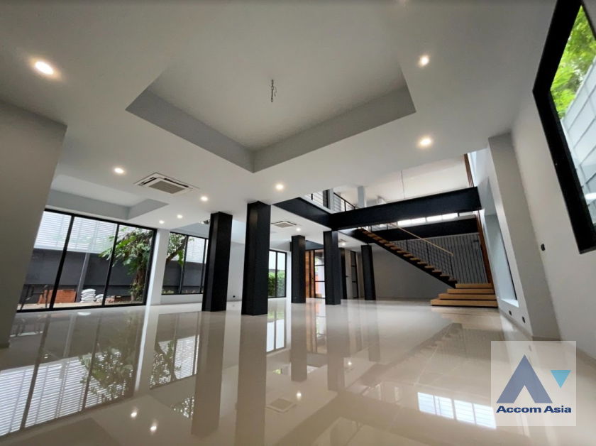 picture 🔼🔽 AccomA 📩 ขายบ้านเดี่ยว 3 ชั้น สุขุมวิท 71  มีสระว่ายน้ำส่วนตัว! (AA30059) - 6/20