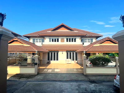 บ้านเดี่ยว พอร์โต้ ชิโน่ : ขายบ้านเดี่ยว 2 ชั้น 6 ห้องนอน 6 ห้องน้ำ บ้านมือสอง สภาพดี หลังใหญ่ อยู่ในเขตเทศบาลนครเชียงใหม่ T.094-6511456