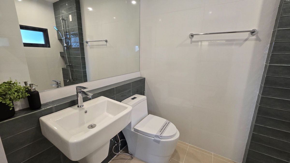 picture 🔥Show House for Sale‼️  Single House No. 8/3 at Saransiri Thientalay 30 Modern Farmhouse Style in a prime location near the heart of the city - 15/32