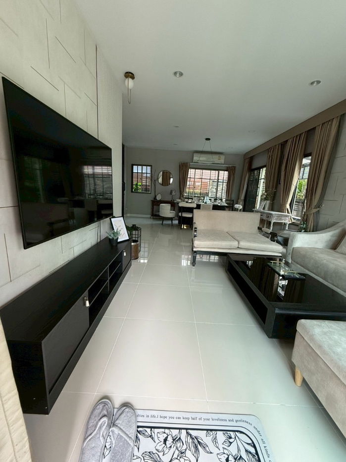 รูป P0115 ขายบ้านราคาดี! The Plant Estique Pattanakarn 38 - รูปที่ 4/19