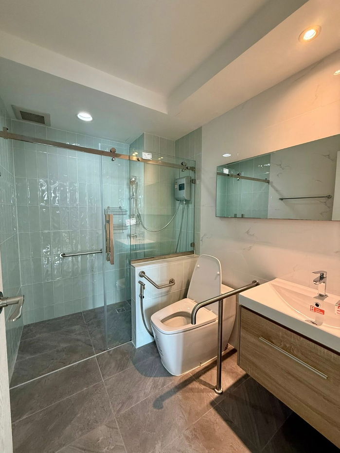 picture 🔥 Luxury Living Near ICONSIAM – Just 1 km from BTS Krung Thonburi 🔥 - 4/10