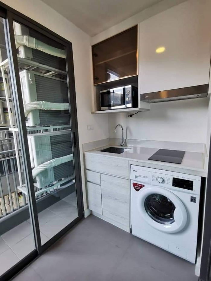 picture [RENT]  BL70502   ( MetroLuxe Paholyothin - Sutthisan )      (ID with @in front, LINE ID:  @056qhbtt) - 4/9