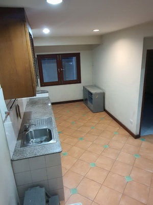รูป [ให้เช่า] บ้านเดี่ยว รัชดาภิเษก 36 / 2 ห้องนอน 3 ห้องน้ำ / 80 ตรว. 250 ตรม. **65,000** เหมาะสำหรับพักอาศัยหรือทำออฟฟิศ จดทะเบียนบริษัทได้ - รูปที่ 10/12