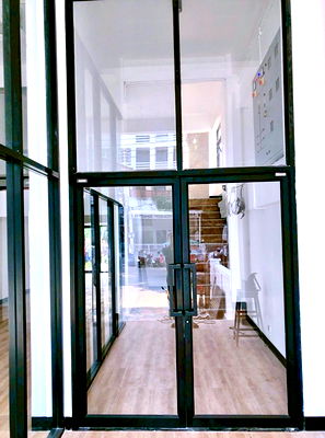 Office for rent Phra Khanong : 10a/c BTS BangChak 500m. Sukhumvit 58-64 For rent Home office 5-storey 360sq.m. 19sq.wa. Anglo Singa