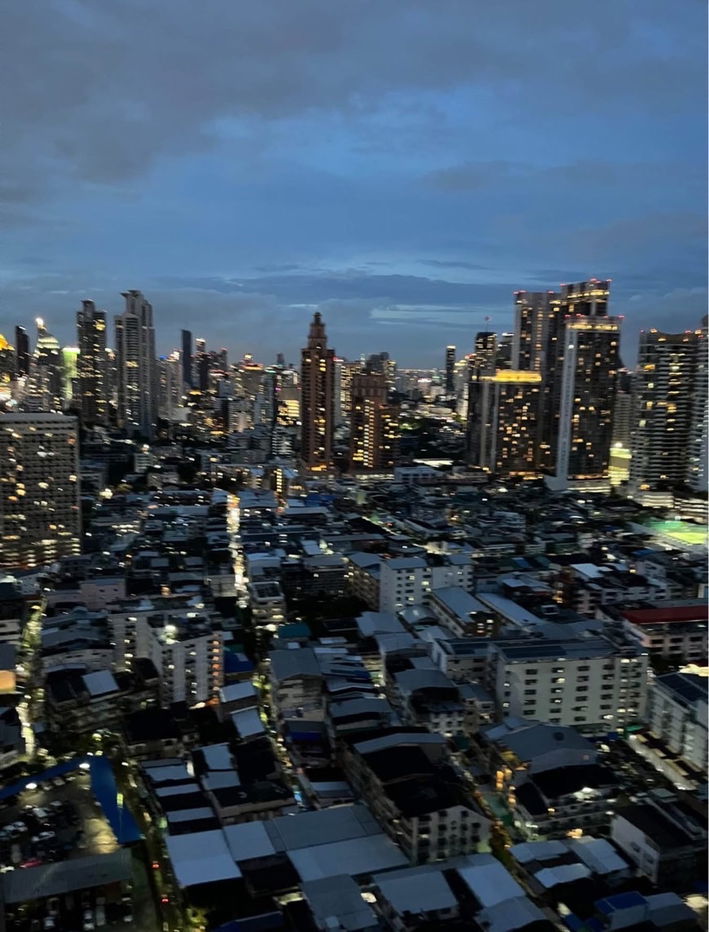 รูป P1100 ให้เช่าคอนโด Life Rama4 - Asoke (ไลฟ์ พระราม4 - อโศก) ห้องDuplex ใกล้MRT ห้องสวย เฟอร์ครบ พร้อมเข้าอยู่ - รูปที่ 12/12