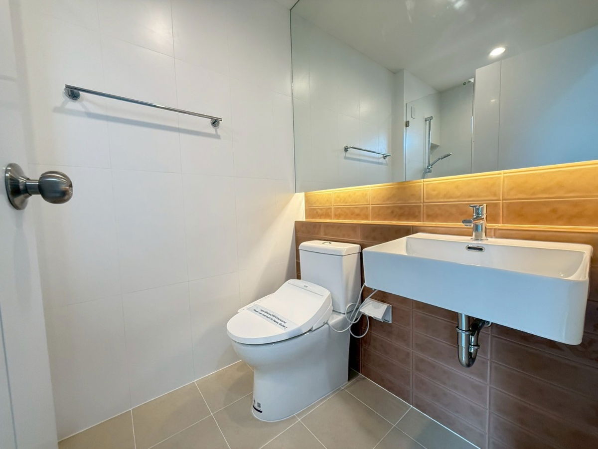 picture Single house The best location! On the main road! Near the expressway!  Special price 7.39 MB  Anasiri Tiwanon-Srisaman Project By SANSIRI - 11/22