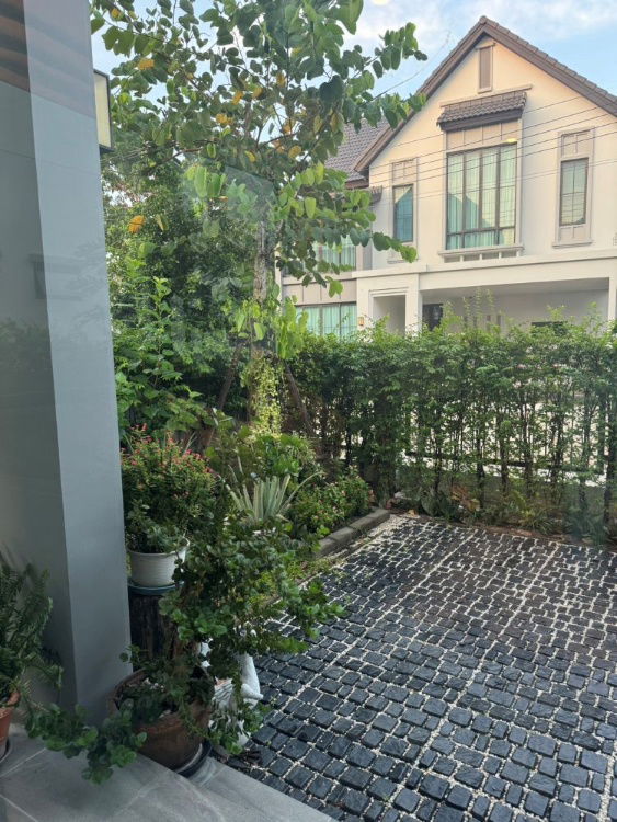 รูป ขายบ้านเดี่ยว 2 ชั้น สราญสิริ รามคำแหง บ้านสวย ตกแต่งสไตล์โมเดิร์น พร้อมเข้าอยู่  - รูปที่ 13/14