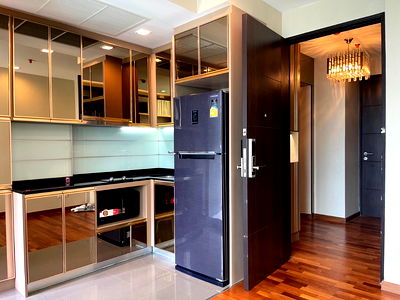 เช่าคอนโด แอร์พอร์ต ลิงค์ ราชปรารภ : ให้เช่า Wish Signature Midtown Siam