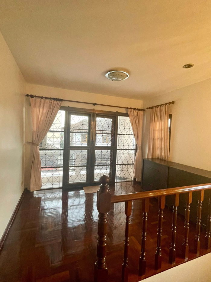 รูป 🏡 บ้านให้เช่า ซอยลาดพร้าว 80 ใกล้ MRT ห้วยขวาง 35,000 บาท รหัสทรัพย์: RS976  - รูปที่ 9/18
