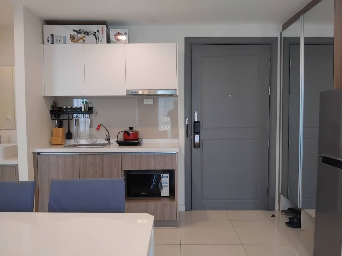 picture Element Srinakarin Condo for rent Pool view 17,000 THB. - 10/16