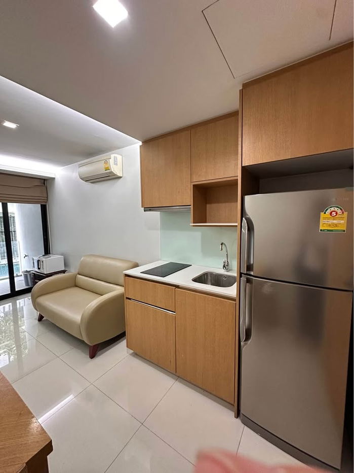 picture Condo for rent: Socio Ruamrudee, near BTS Phloen Chit, 22,000 baht, property code: RS960 - 5/10