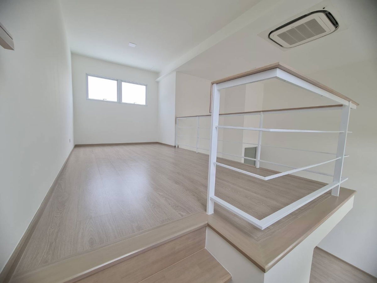picture 🏡 BN028 | Brand New Townhome for Sale – Never Occupied 🏡  📍 Indy 2 Bangna–Ramkhamhaeng Village - 5/13