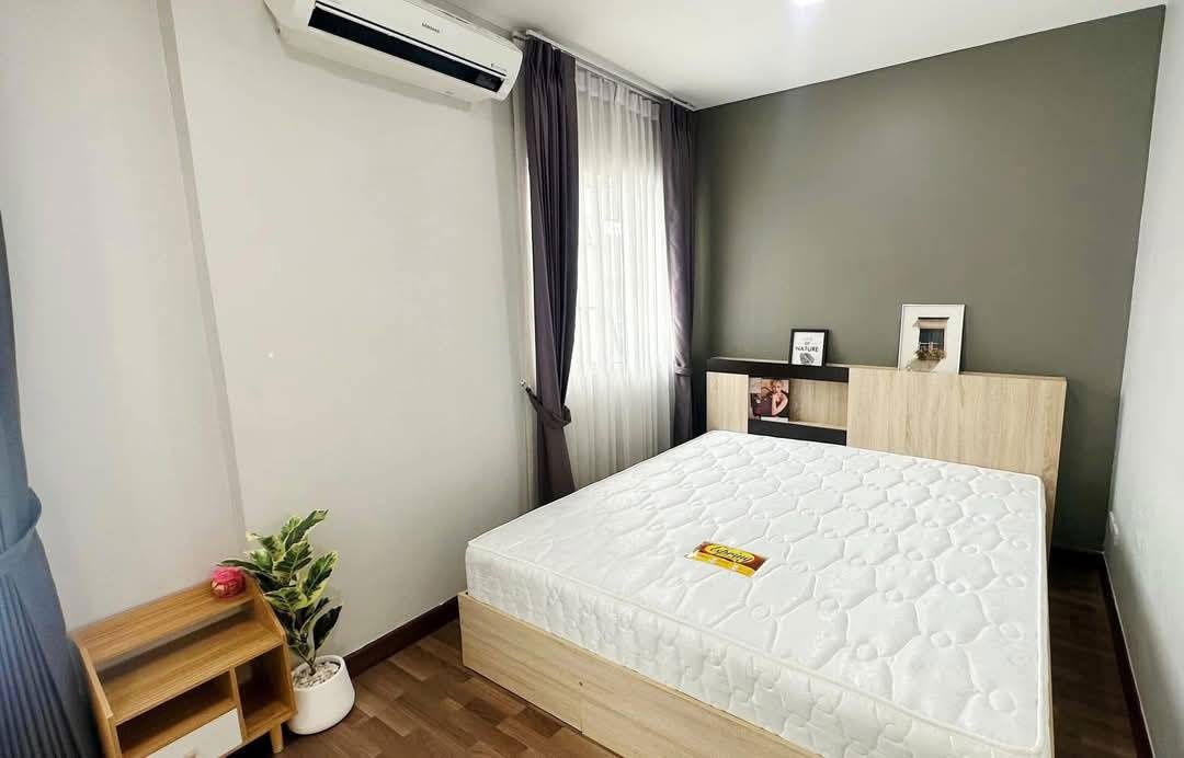 รูป ปล่อยเช่าทาวน์โฮม พฤกษาวิลล์ 75 ราชพฤกษ์-แม่เหียะ ตกแต่งสไตล์ Modern Minimal เรียบหรู ใกล้สนามบินเชียงใหม่ T.094-6511456 - รูปที่ 8/17