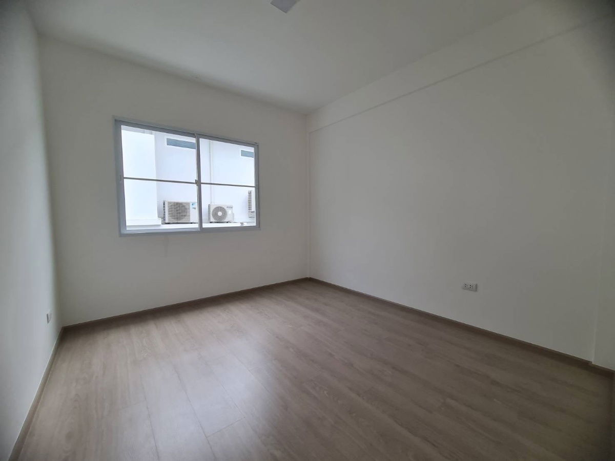 picture 🏡 BN028 | Brand New Townhome for Sale – Never Occupied 🏡  📍 Indy 2 Bangna–Ramkhamhaeng Village - 9/13
